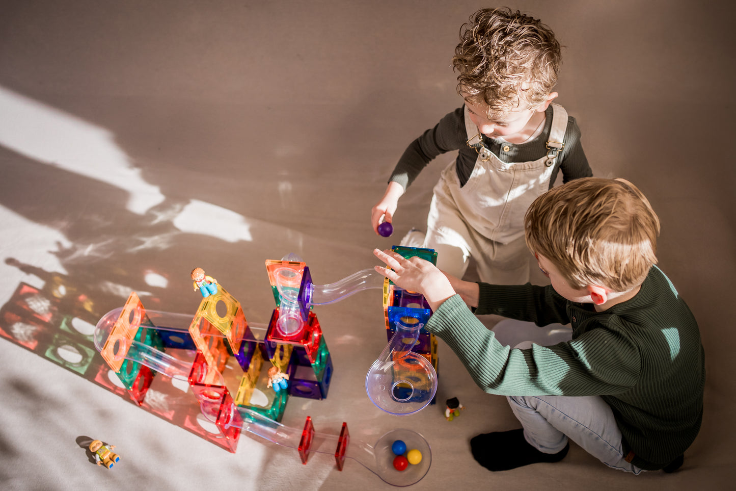 Gladi Tiles | Magnetische Knikkerbaan